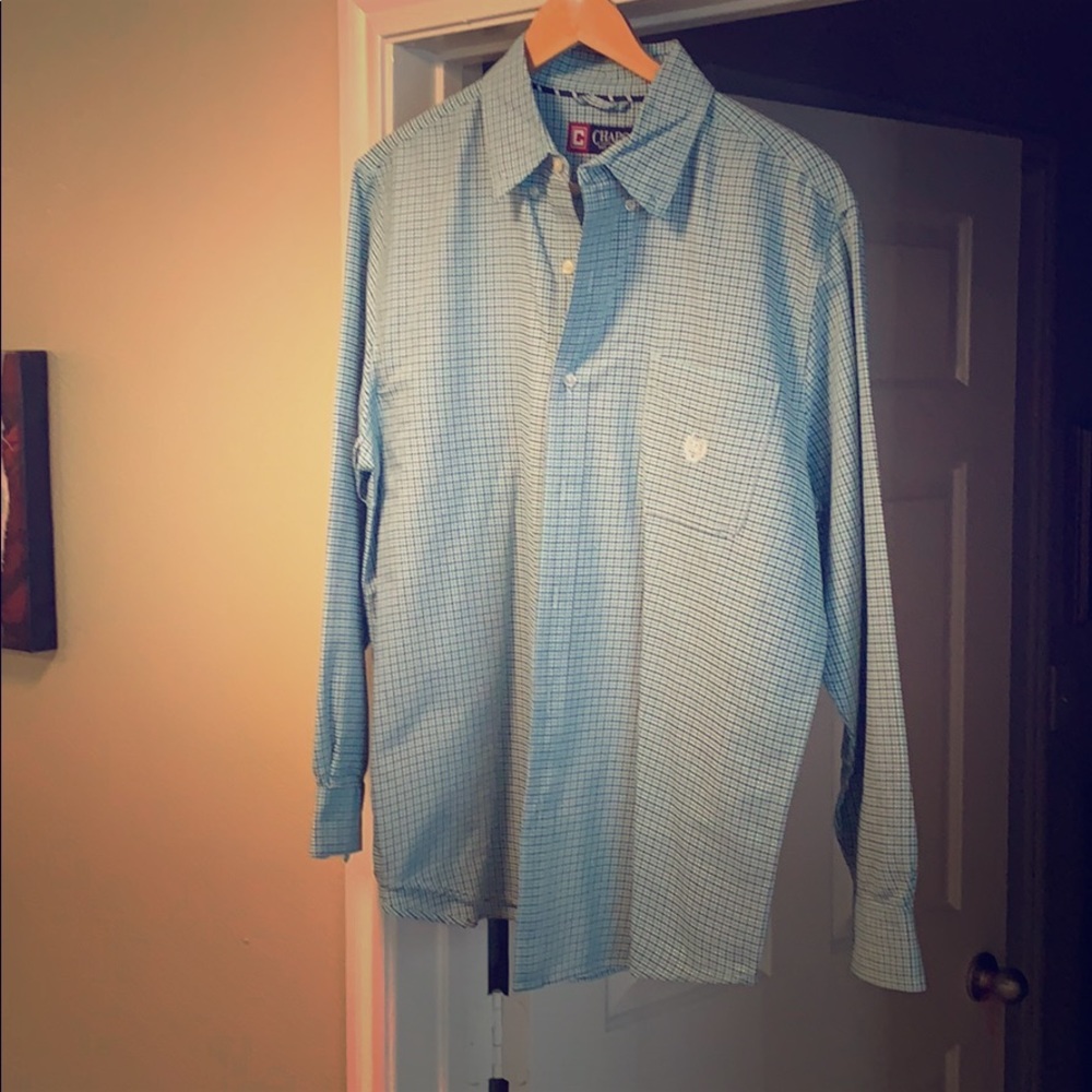 Long sleeve. Button down.